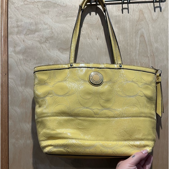 Coach Purse, vintage, yellow, authentic, well loved - Picture 2 of 6